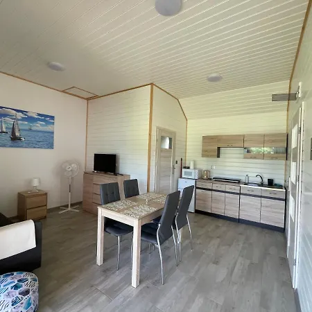 Holiday home Bursztynowy Zakatek *