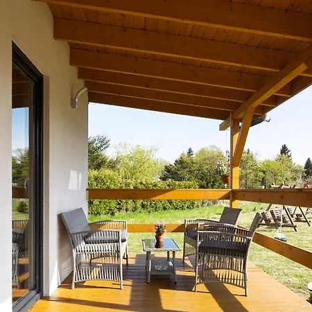 Bursztynowy Zakatek * Jezierzany