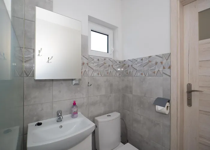 Bursztynowy Zakatek Nyaraló Jezierzany